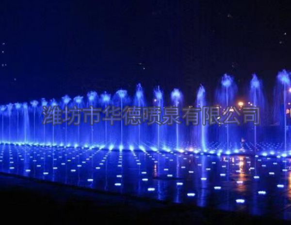 噴泉實噴
