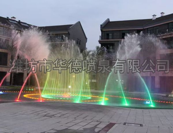 噴泉實噴 